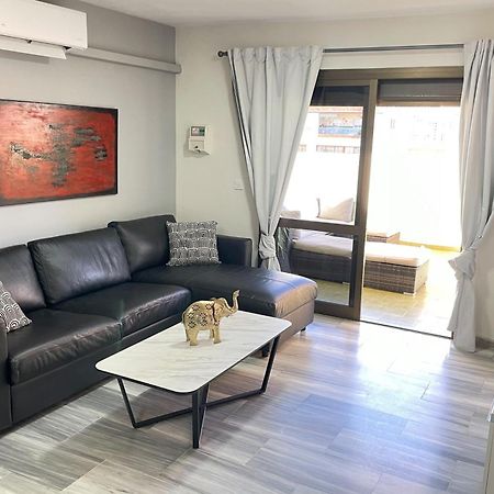2 Bedroom 2 Bathroom Apartment In The Heart Of Fuengirola With Big Terrace And Free Parking Space Close To Beach Екстериор снимка